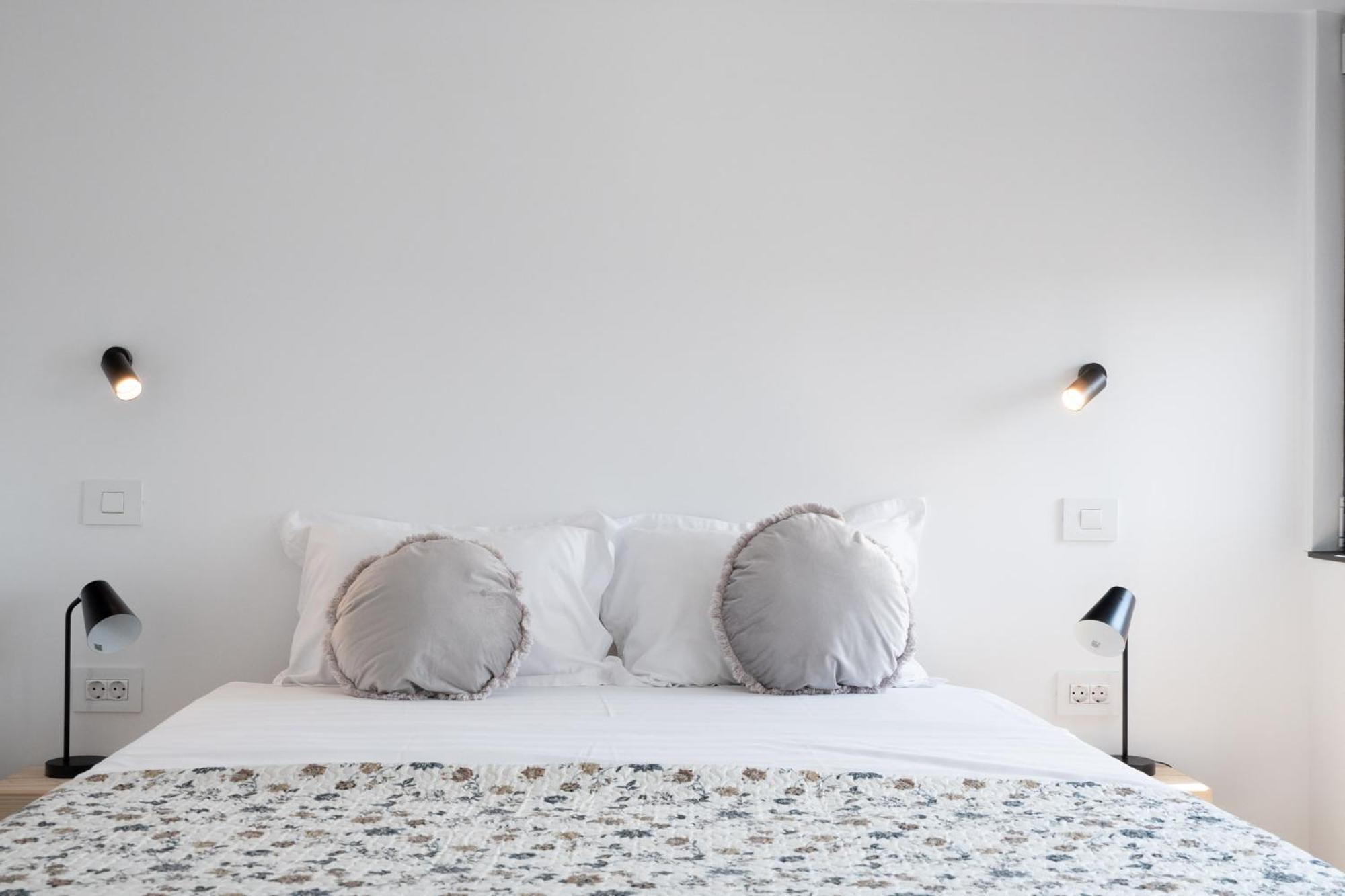 Mood Penthouse - 3Br Luxury Stay In Букурещ Екстериор снимка