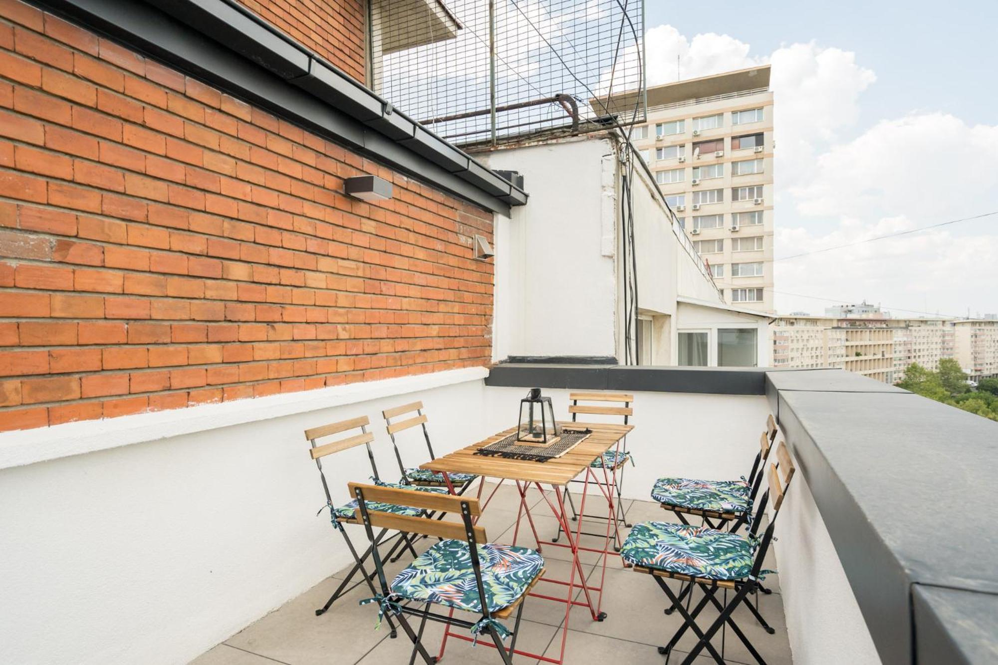 Mood Penthouse - 3Br Luxury Stay In Букурещ Екстериор снимка