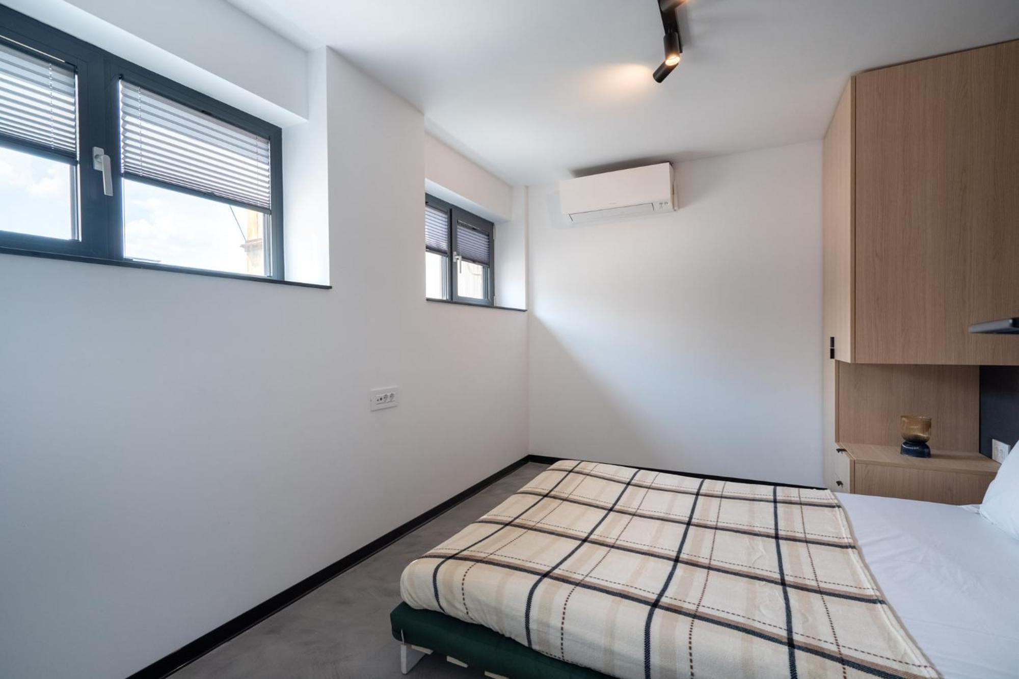 Mood Penthouse - 3Br Luxury Stay In Букурещ Екстериор снимка